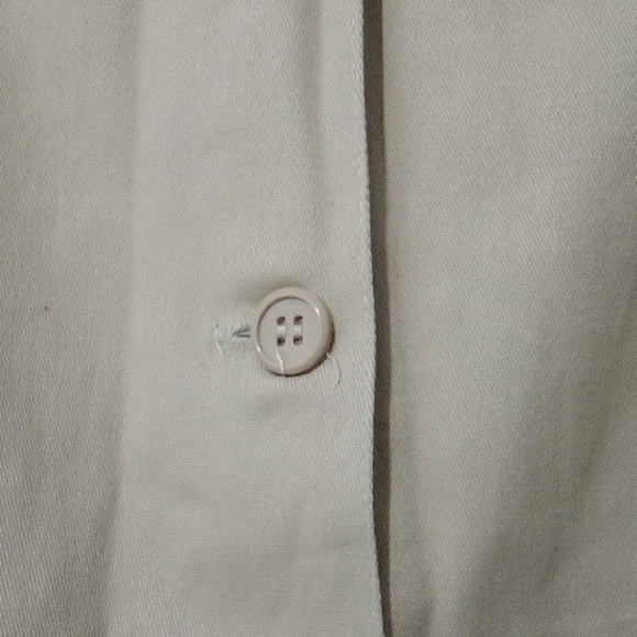 Tan golf skort with pockets - Picture 2 of 4